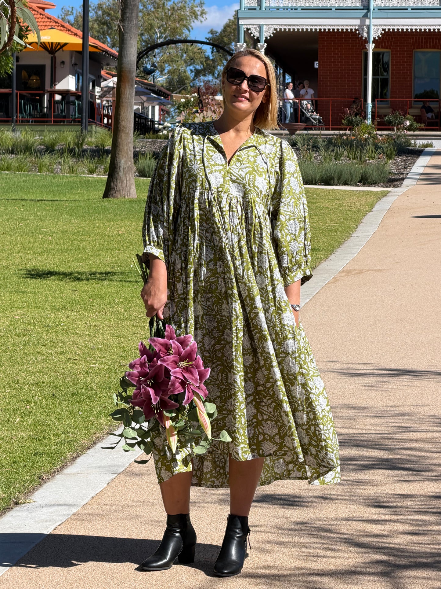 Mohini Midi Dress - Olive Bloom